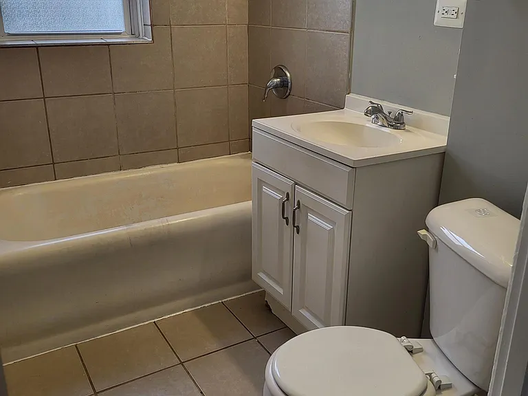 4539 Flad Ave #2 — Photo 6