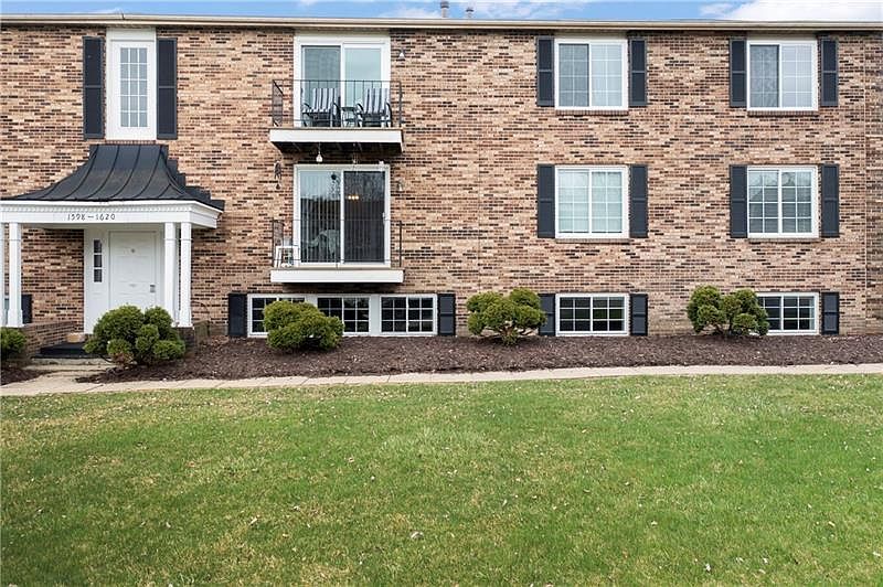1600 Jefferson Ridge Dr, Clairton, PA 15025 Zillow