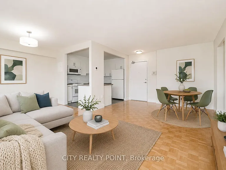 666 Spadina Ave #2411 — Photo 1