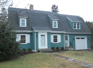 96 Fletcher St, Kennebunk, ME 04043