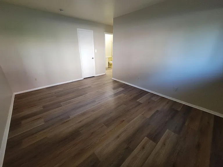 500 Manhattan Dr #D1 — Photo 37