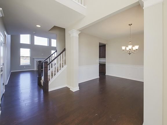 2nd image of 22962 Poppleton Dr