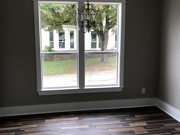 3rd image of 1110 N Oak Ave #B