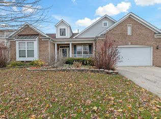 996 Ashbrook Cir, Bolingbrook, IL 60440