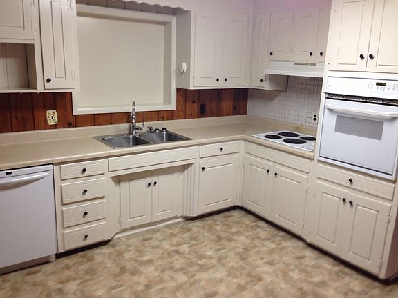 4th image of 108 Hickory Pl