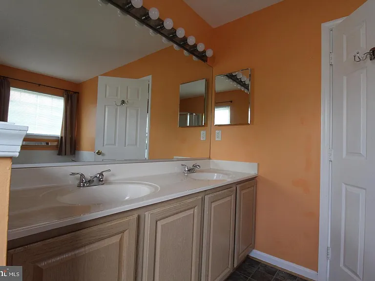 13230 Coppermill Dr — Photo 28