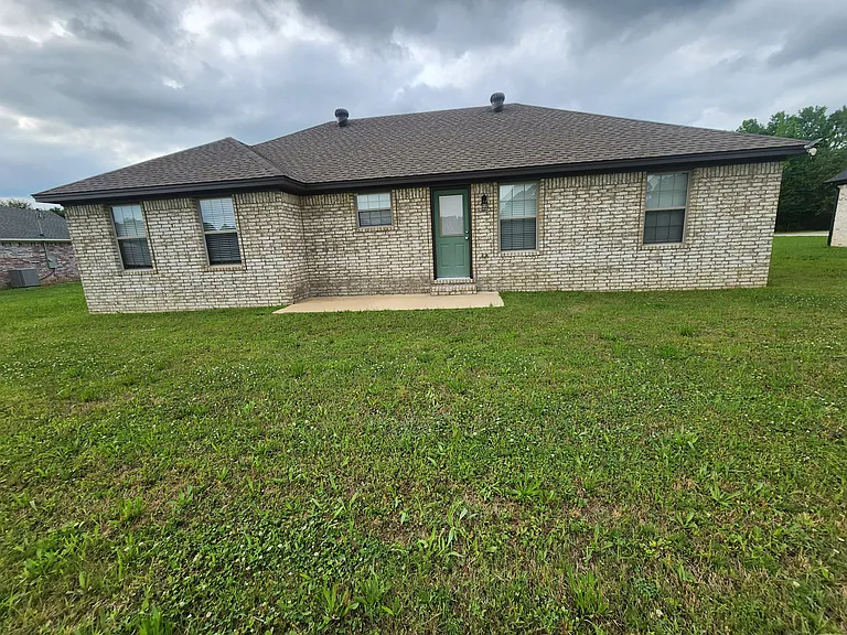284 Walker Rd — Photo 12