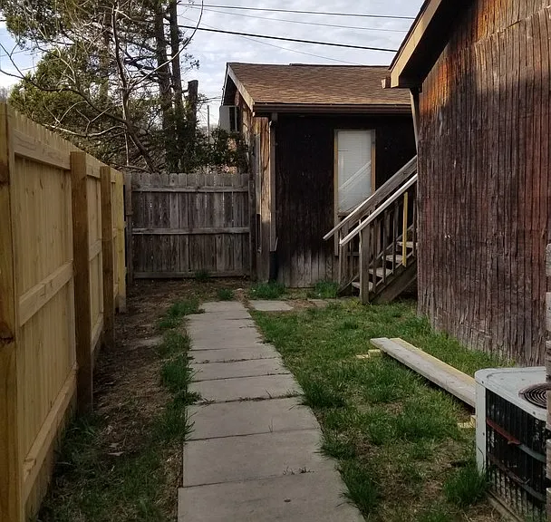 457 State Ave — Photo 3