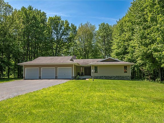 2nd image of 7965 Hillside Ct