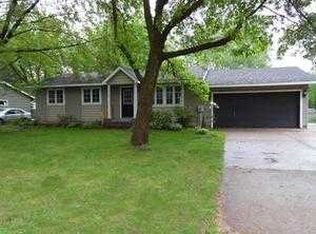 5106 Cottage Ln, White Bear Township, MN 55110