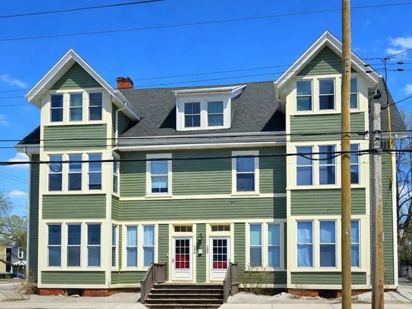 202-3 Euston St #2, Charlottetown, PE C1A 1W8