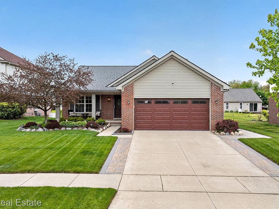 1st image of 42060 Salem Ct