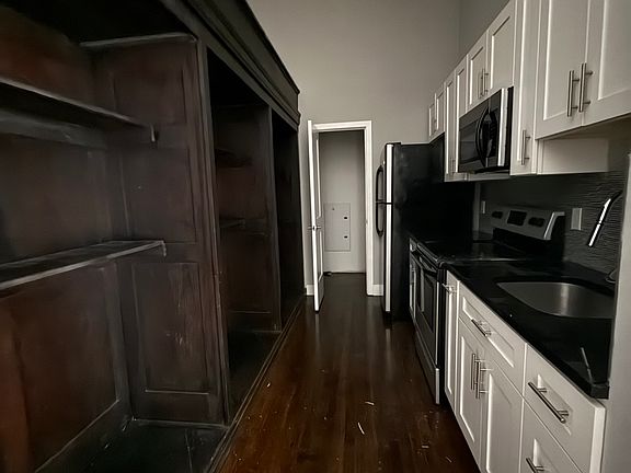 5th image of 1515 S 17th St #307