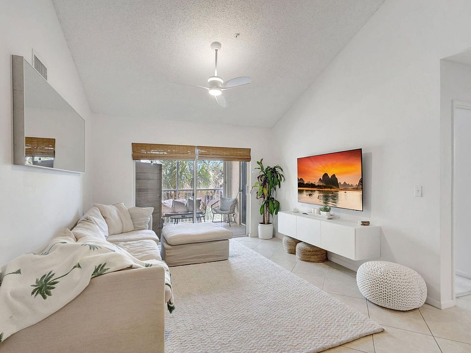 1st image of 284 Village Blvd APT 9307