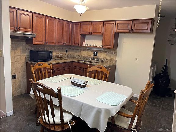 5th image of 628 Longvale Dr