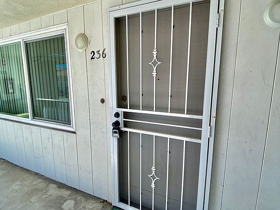 3rd image of 236 N Dos Caminos Ave #10372740