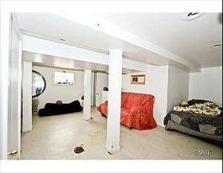 4th image of 12450 S Stewart Ave