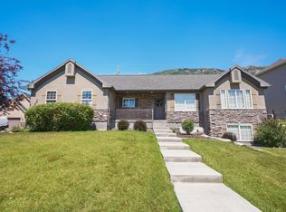 8952 N Cottage Canyon Dr, Cedar Hills, UT 84062