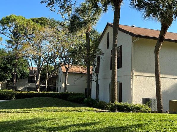 3211 Jog Park Dr