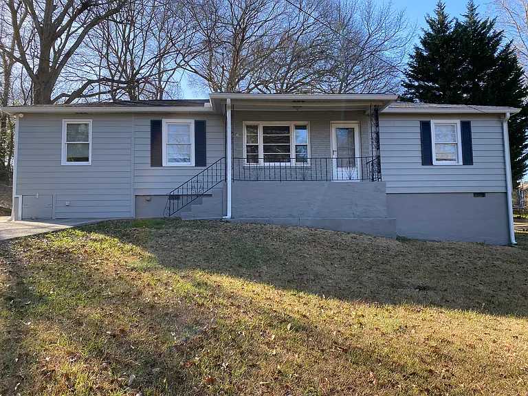 5696 Brenda Dr SW — Photo 11