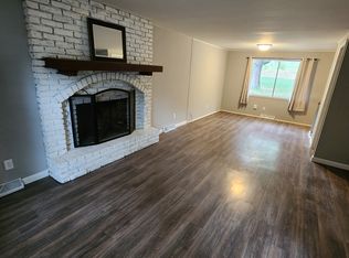 3710 NE 42nd Ter, Kansas City, MO 64117