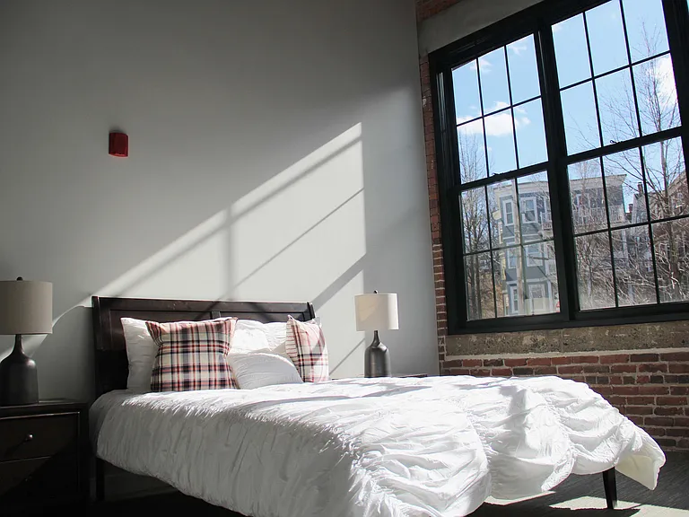 Hathaway Lofts — Photo 6