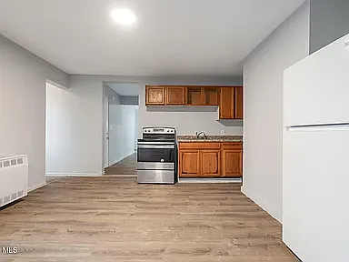 84 Clinton St — Photo 3