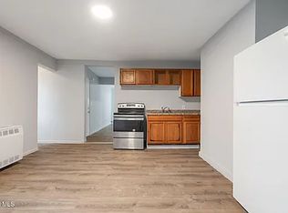 84 Clinton St #2, Albany, NY 12202