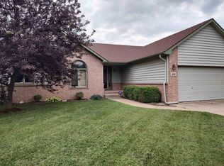 4544 N Westlake Ct, Wichita, KS 67220