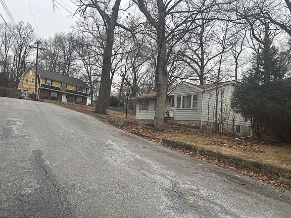 4th image of 125 Idalroy Trl