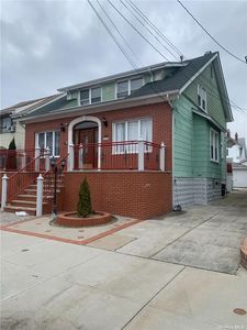 159-20 99th St, Howard Beach, NY, 11414