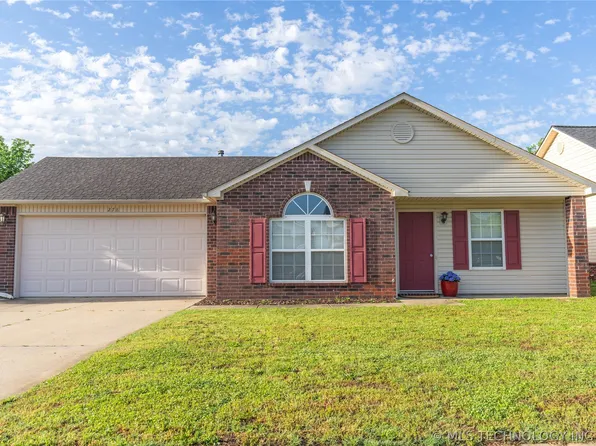 278 W Fairlane Dr, Sapulpa, OK 74066