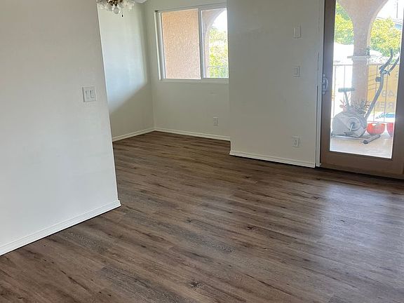 4th image of 12543 Rose Ave #201