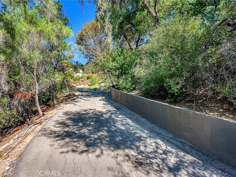 24301 Sylvan Glen Rd — Photo 58