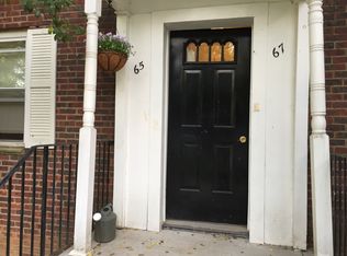 65 Chester Cir, New Brunswick, NJ 08901