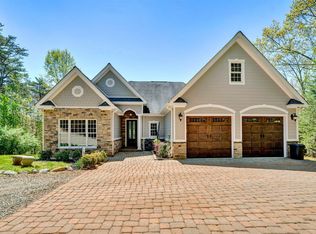 183 Maggie Ln, Hardy, VA 24101