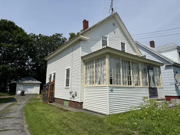 17 Bean Street, Madison, ME 04950