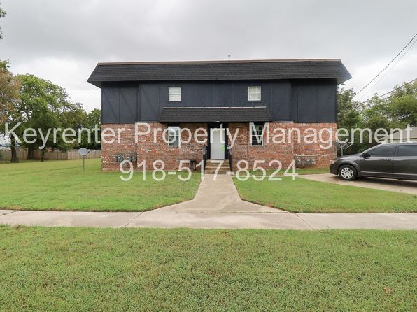 405 S Maple St E