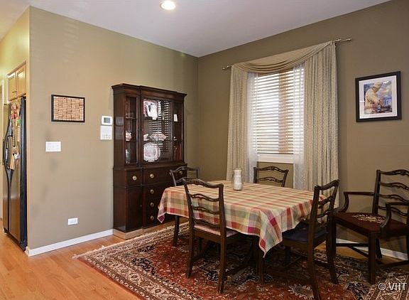 5th image of 1417 W Superior St #2