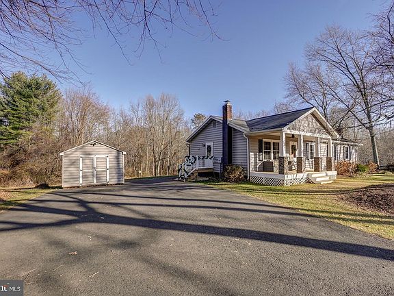 2nd image of 4679 Morgans Bluff Dr