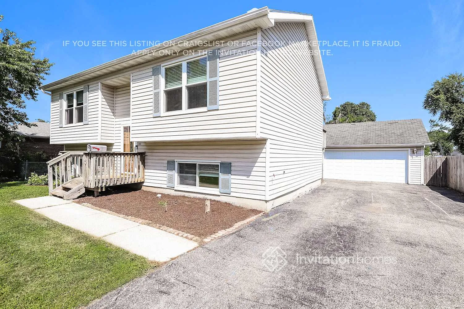 833 N Elmwood Dr Aurora, IL 60506 — Photo 4