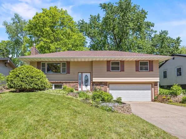 2445 Indian Way, North Saint Paul, MN 55109