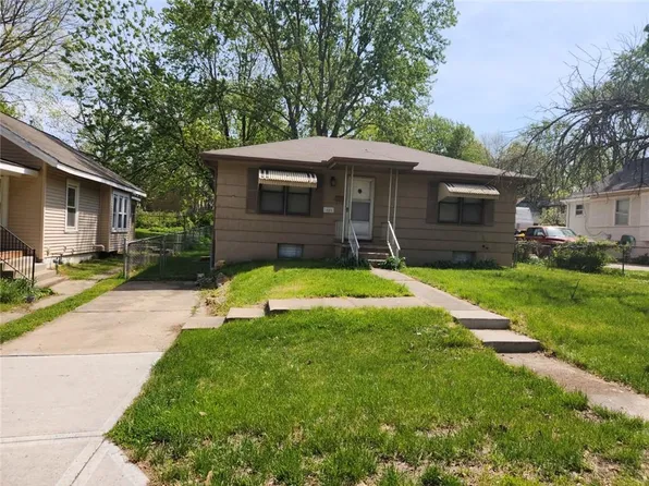 1405 S Cedar Ave, Independence, MO 64052
