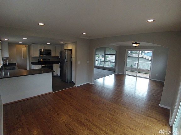 5th image of 17803 146th Ave NE