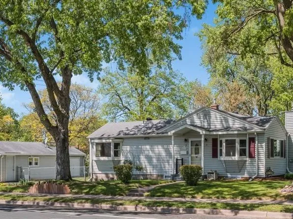 8144 2nd Ave S, Bloomington, MN 55420
