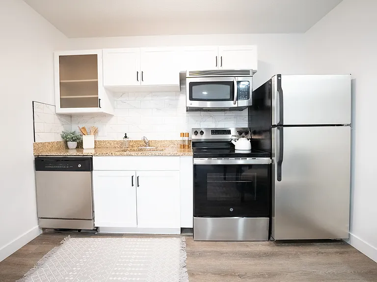 Harter Heights Place — Photo 13