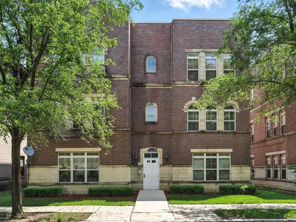 3811 S Langley Ave APT 301, Chicago, IL 60653