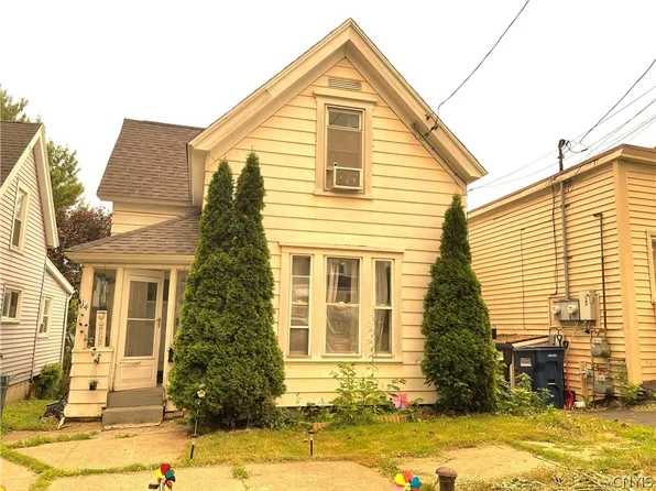 114 Vann St, Syracuse, NY 13206