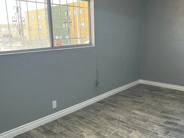120 W 73rd St #4 — Photo 8