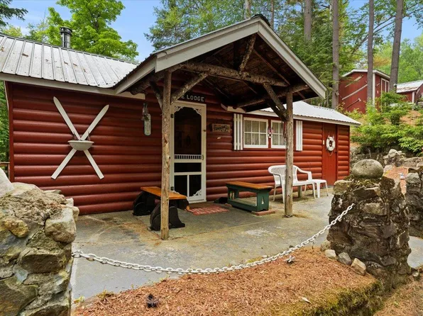 106 Tamarack Ln, Indian Lake, NY 12842